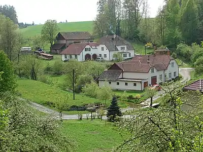 Hameau de Podlubníček.