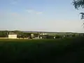 Point de vue du côté sud du village depuis le calvaire du Clos des Corvées.