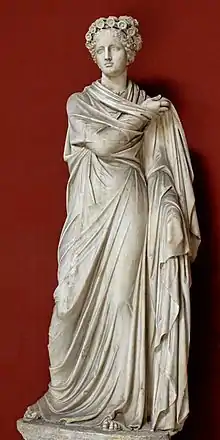 PolymnieStatue romaine du IIe siècle, découverte à la villa de Cassius, près de Tivoli en 1774, Musée du Vatican.