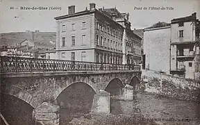 Vue pont Hôtel de Ville