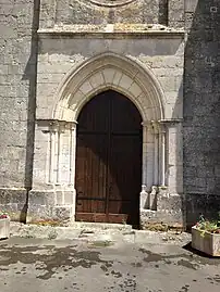 Portail de l'église.