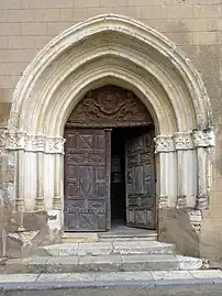 Le portail de l'église