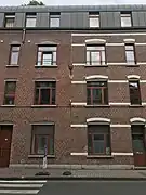 Façades différentes.