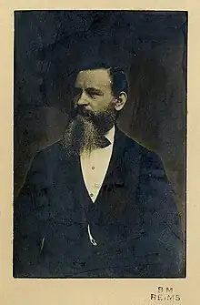 Portrait de Jonathan Holden