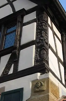 Maison alsacienne (XVIIIe&nbsp;siècle) à poutre sculptée.