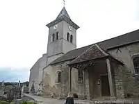 Église Saint-Pierre.