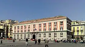 Image illustrative de l’article Palais de la préfecture de Naples