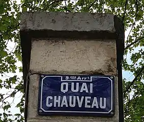 Plaque de rue au coin de la montée de l'Observance