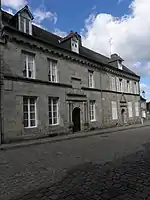Les deux maisons, 5-7 rue Notre-Dame.