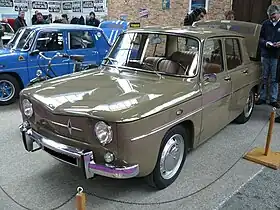 Renault 8