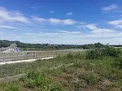 Vue depuis le pont du nouvel hôpital.