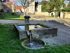 La fontaine rue de l'église.