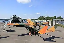 RUAG Ranger de l'armée finlandaise sur son rail de lancement