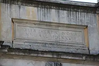 Détail de l'épigraphe.