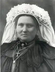 Photo d'antan : coiffe brabançonne