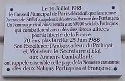 Plaque commémorative à Paris