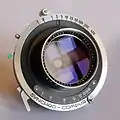 Objectif Schneider grand format des années 1960: Repro-Claron 1:9/305&nbsp;mm.