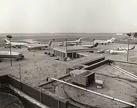 L'aéroport en 1984.