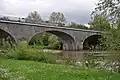 Le pont sur la Sarthe.