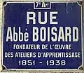 Voir la plaque.