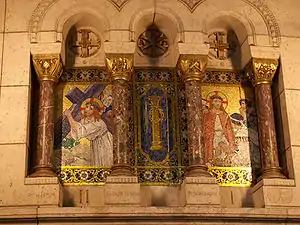 Stations I & II du Chemin de croix.