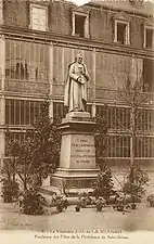 Sculpture à Saint-Brieuc.