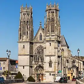 Église Saint-Martin.