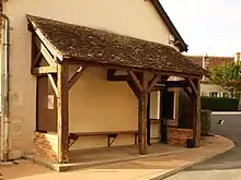 L'arrêt de bus L'Aile Bleue, en 2013.