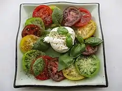 Dans une salade caprese