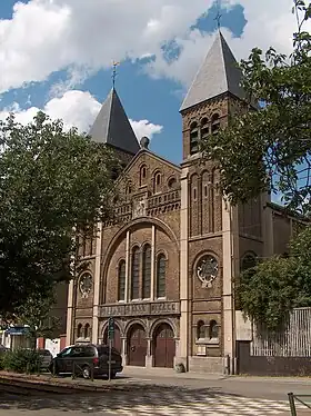 Image illustrative de l’article Église Sainte-Thérèse d'Avila (Schaerbeek)