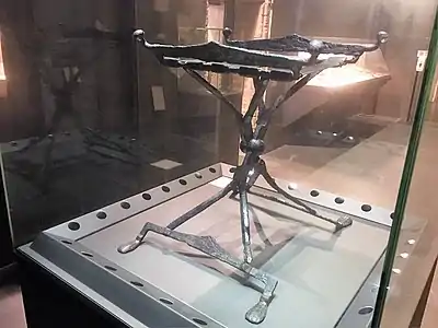 Sella Plicatilis, IXe et Xe&nbsp;siècles.