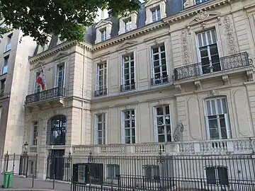 No 41 : siège de l'Association des maires de France.