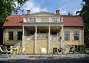 La ferme de Skärholmen après rénovation, photographiée en 2008.