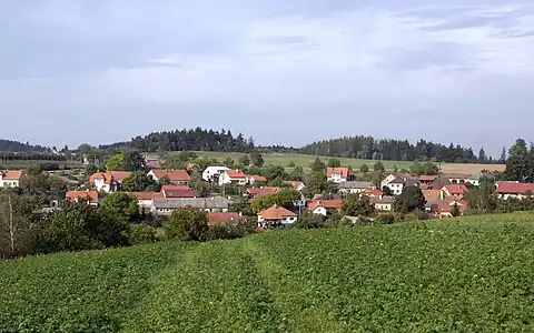 Střítež : vue générale.
