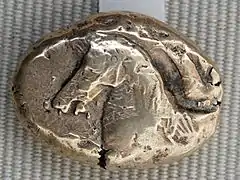 Statère d'électrum, Ionie, vers 600-580 av. J.-C. Cabinet des médailles de la Bibliothèque nationale de France.