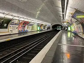 Quais, en direction de Boulogne - Pont de Saint-Cloud.