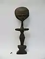 Statuette (Akua'ba), Ashanti, 1re moitié du XXe&nbsp;siècle, Ghana, 67.2.161