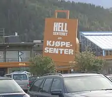 «&nbsp;Hellsenteret&nbsp;», le plus grand centre commercial de Stjørdal.