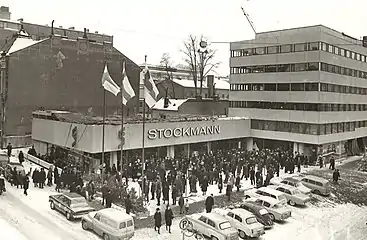 Ouverture de l'extension sur Kuninkaankatu en mars 1965.