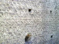 Assises d'un mur sur le site de Tasciaca (Loir-et-Cher, France, IIe&nbsp;siècle).