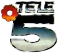 Logo de Tele 5, présenté au concours public pour l'obtention d'une licence de télévision, et des tests de diffusion qui ont eu lieu du 10 mars 1989 au 3 mars 1990