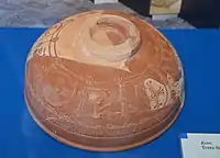 Bol en céramique sigillée découvert sur le site de Forum Hadriani.