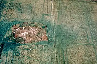 Vue aérienne depuis l'est.