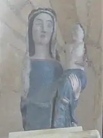 La statue du XIIIe&nbsp;siècle de la Vierge à l'Enfant.