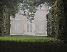 Château XVIe&nbsp;siècle/XVIIe&nbsp;siècle/XVIIIe&nbsp;siècle (familles de Ramezay, Le Juge, puis Fougeron,) et Parc de Villeprévost (Inscrits MH)