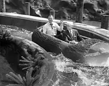 Walter Knott et Bud Hurlbut dans la nouvelle attraction.