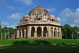 Tombeau de Mohammed Shah (Dynastie des Sayyid, XVe&nbsp;siècle) au Lodhi Garden.