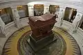 Socle du tombeau de Napoléon Ier à l'Hôtel des Invalides