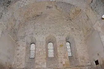 Les trois baies romanes du chevet.