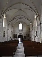 La nef côté porche.